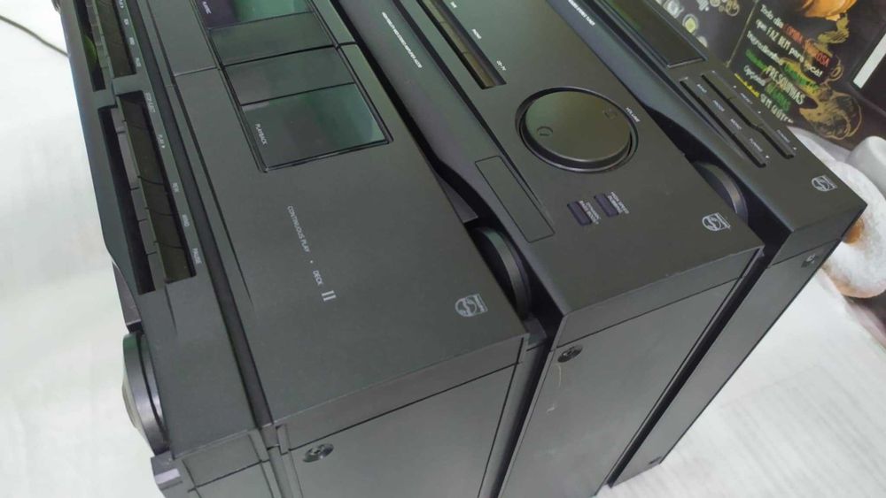 ЧУДЕСНА УРЕДБА PHILIPS 120W от Едно Време Отлично Работеща