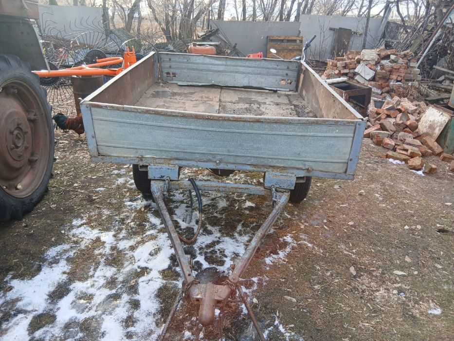 Продам телешку б/у в хорошем состоянии