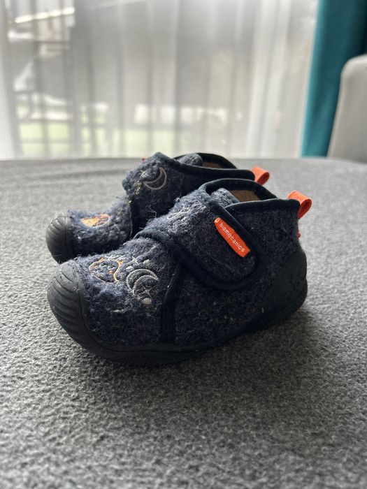 Пантофки biomechanics