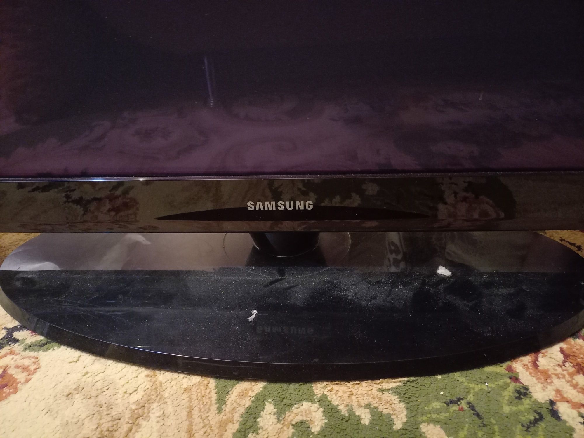 Продаётся телевизор Samsung.