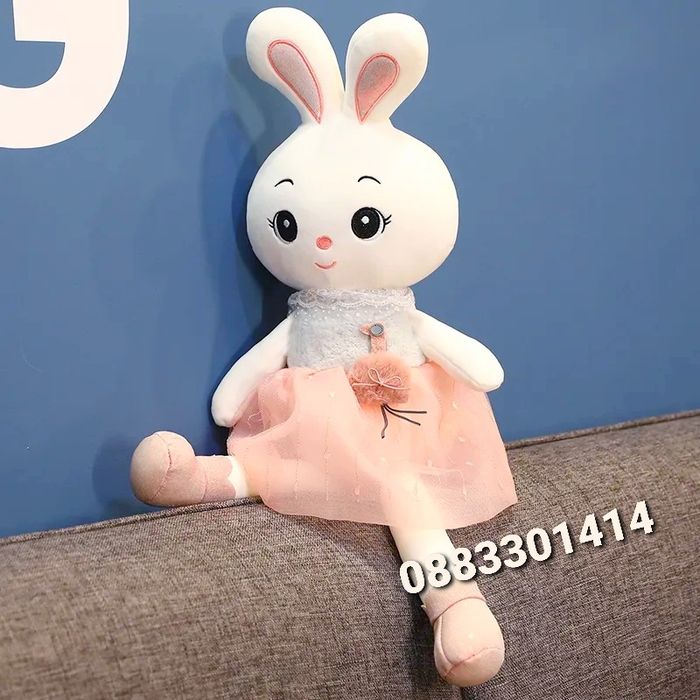 Kawaii зайче с рокля