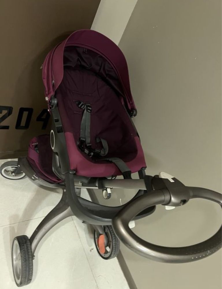 Продам коляску Stokke Xplory 2 в 1