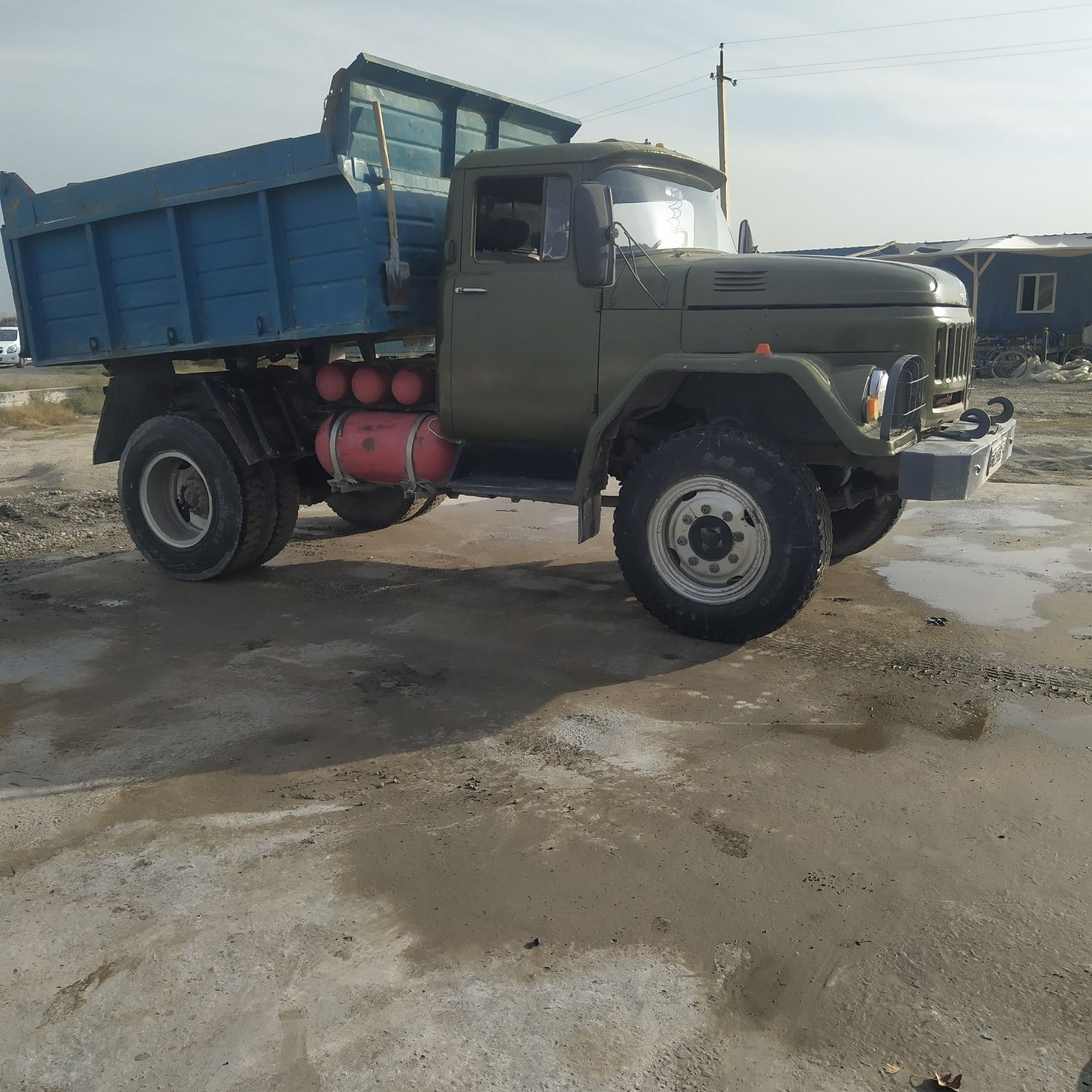 Zil model  130 sotiladi. ЗИЛ 130 сотилади