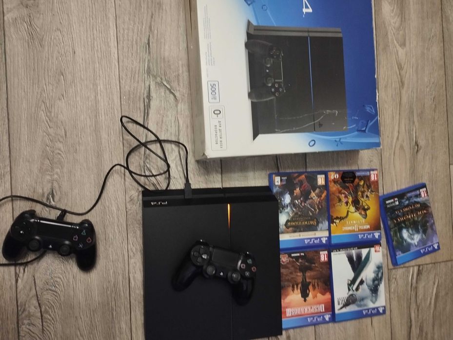 Продам Playstation 4