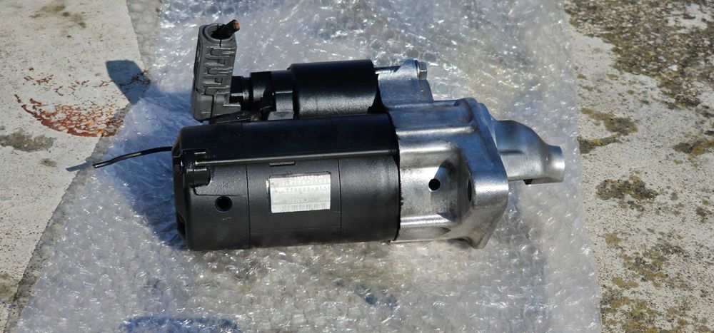 Стартер за Тойота Ярис 99-02 1.0 1.3