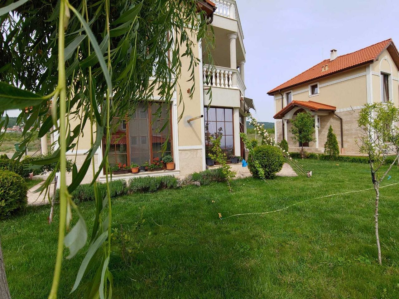 Продава се Къща в с. Кошарица, Област Бургас - 208 кв.м за 1419 €/кв.м - Снимка #17