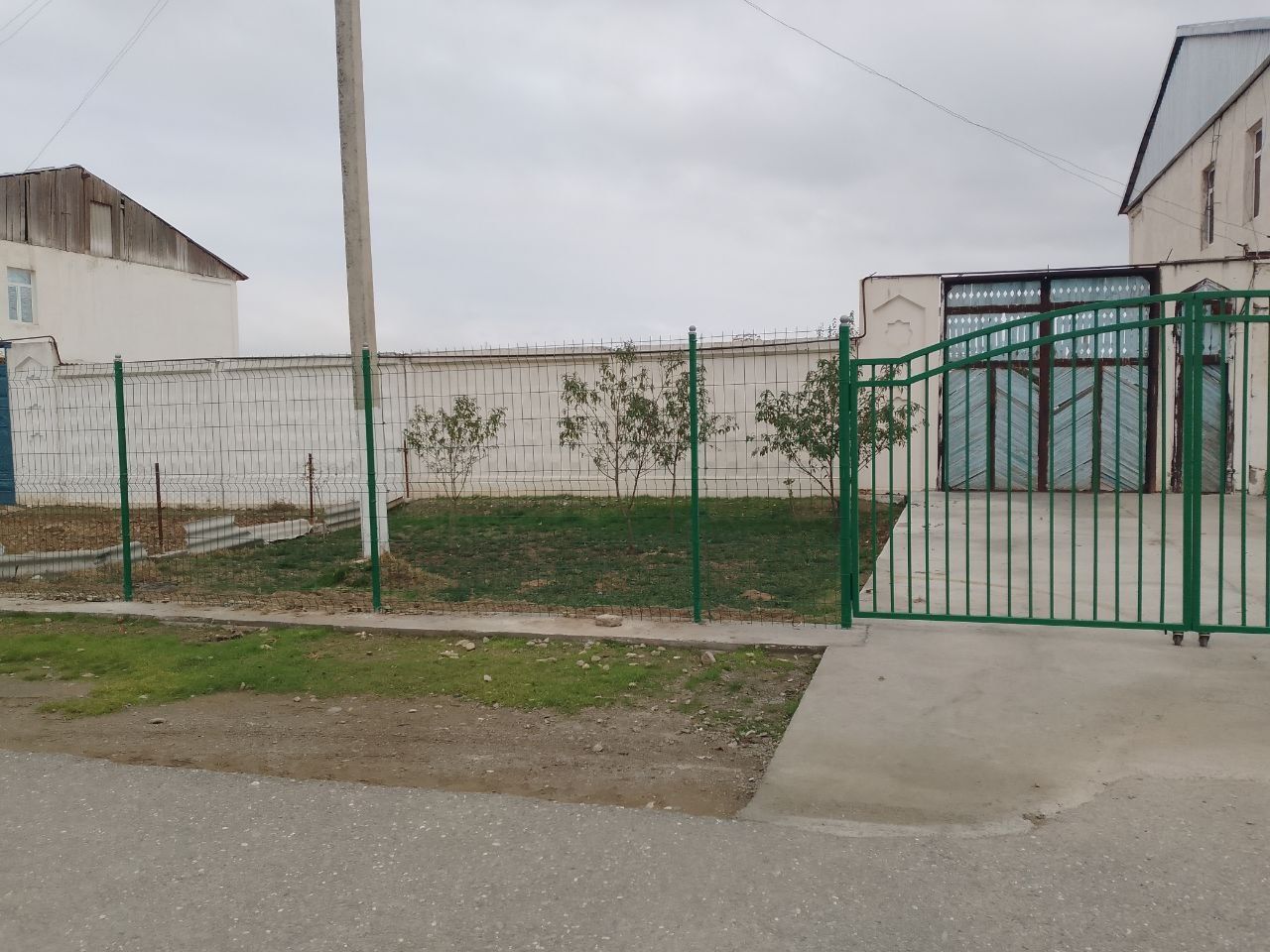 2этаж шахарга якин Уй сотилади срочний