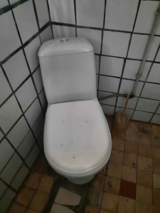 Дом Ялангач м-в  ,Ульфатлар кафе 3-комн.