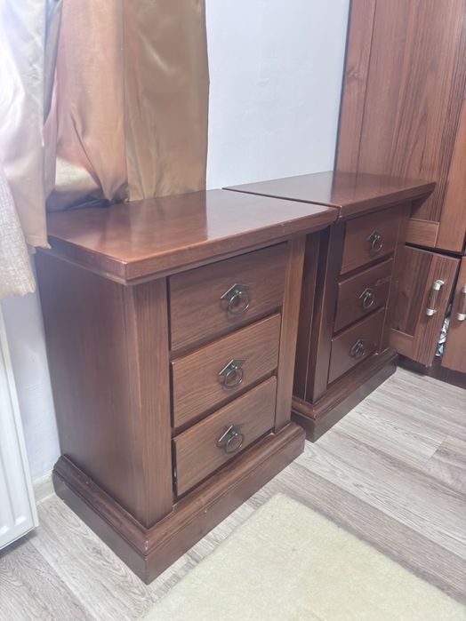 Mobila din lemn masiv – stil clasic/vintage – stare excelentă