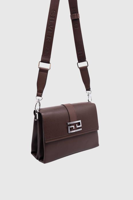 НОВО! ЛИКВИДАЦИЯ! Дамска чанта „Фиона“ в кафяво