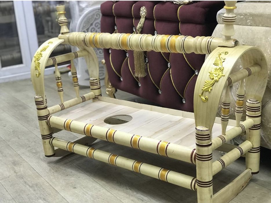 Бесик сатамын Колыбель