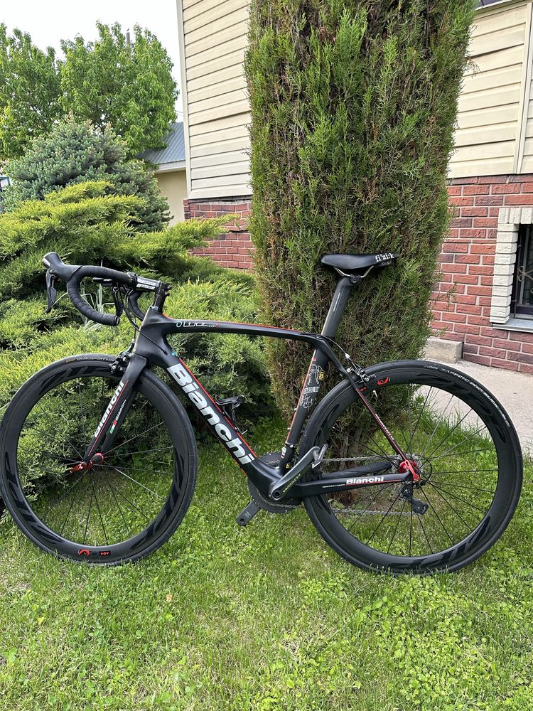 Шоссейный велосипед BIANCHI Oltre XR1