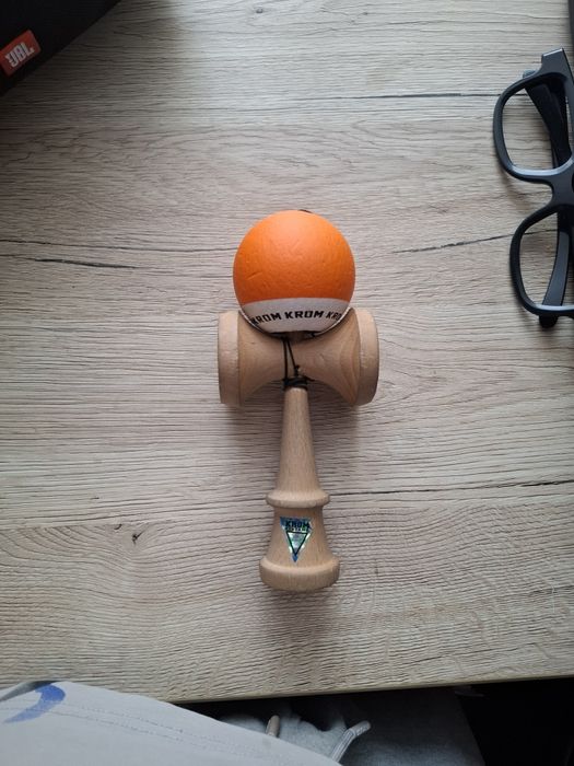 Kendama krom pop