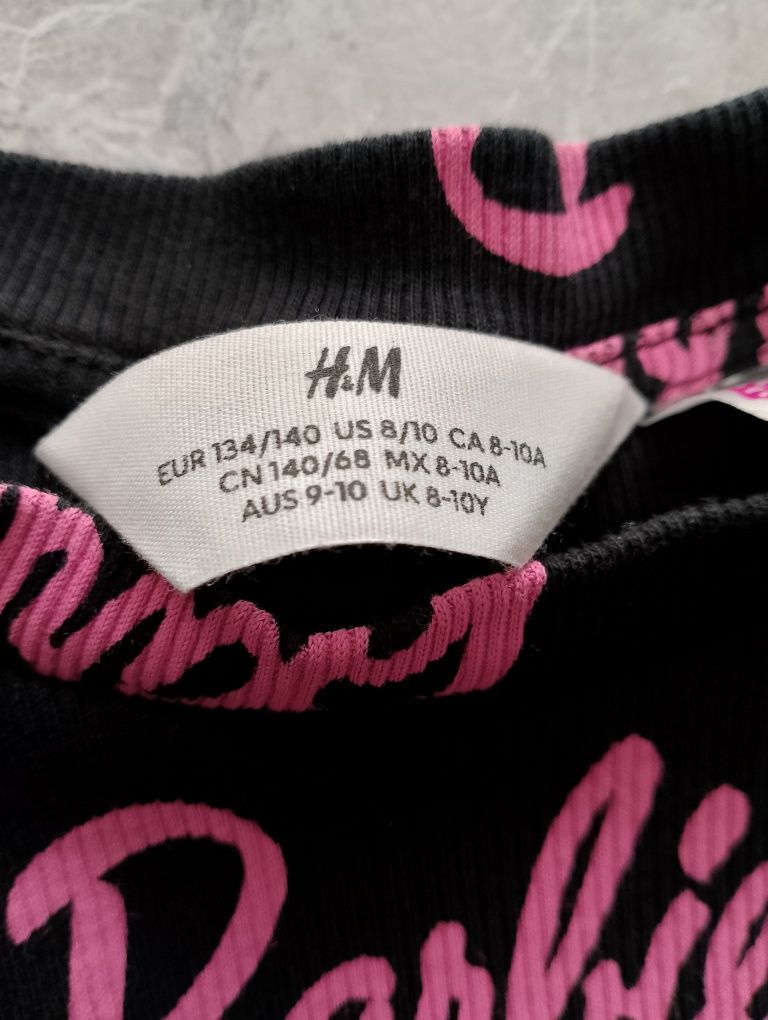 Блузи за момичета от H&M "Wednesday" и "Barbie"