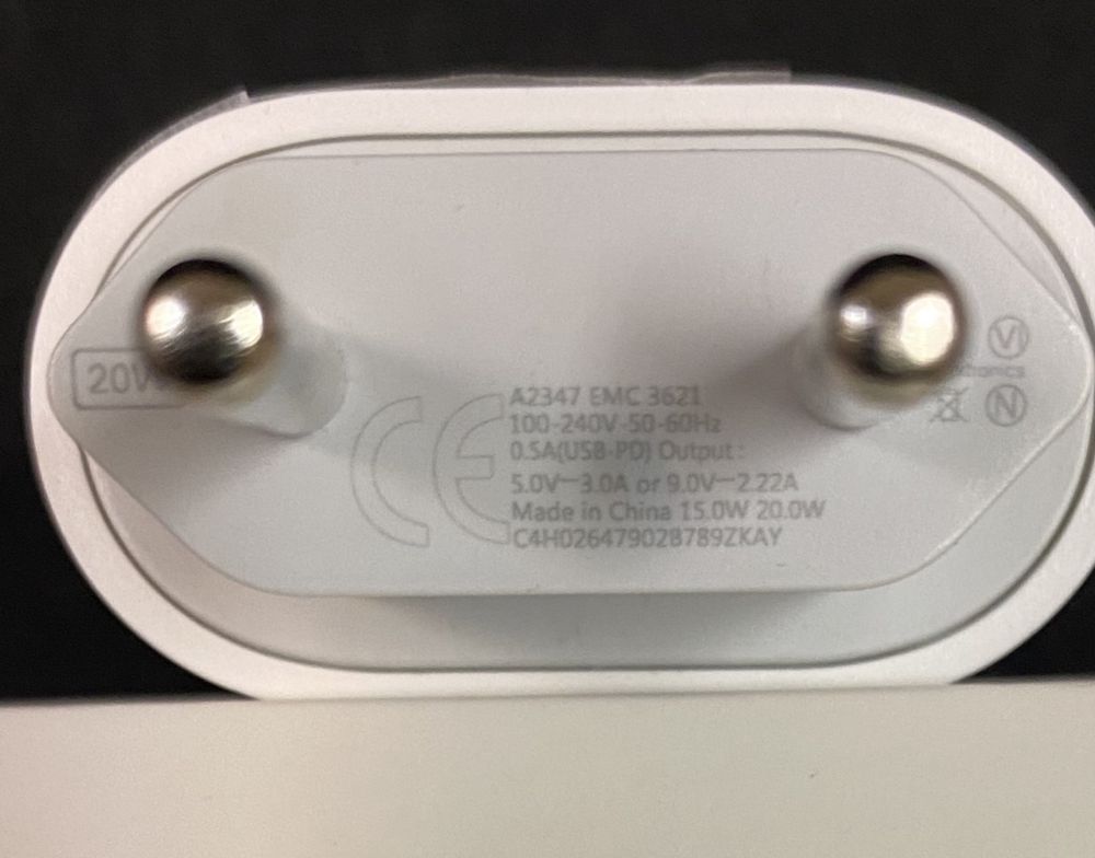 Зарядно Iphone 12 ; USB-C Power 20W Adaptor Айфон 12 pro/12 pro max