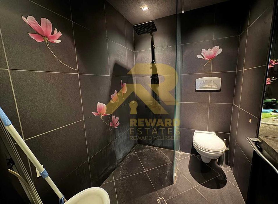 Продава се Четиристаен апартамент в София, Красно село - 153 кв.м за 2942 €/кв.м - Снимка #13