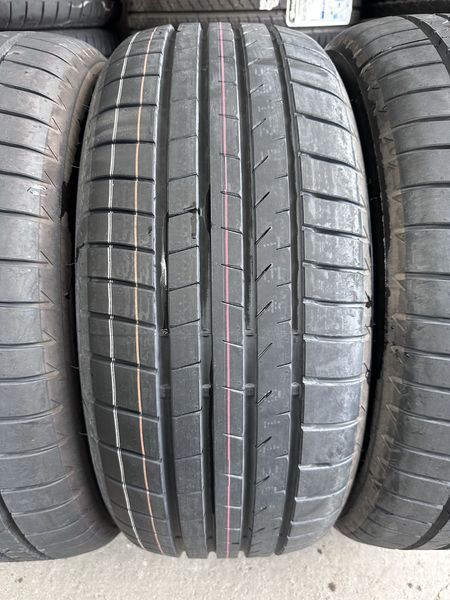 235/50/19 BRIDGESTONE 4бр