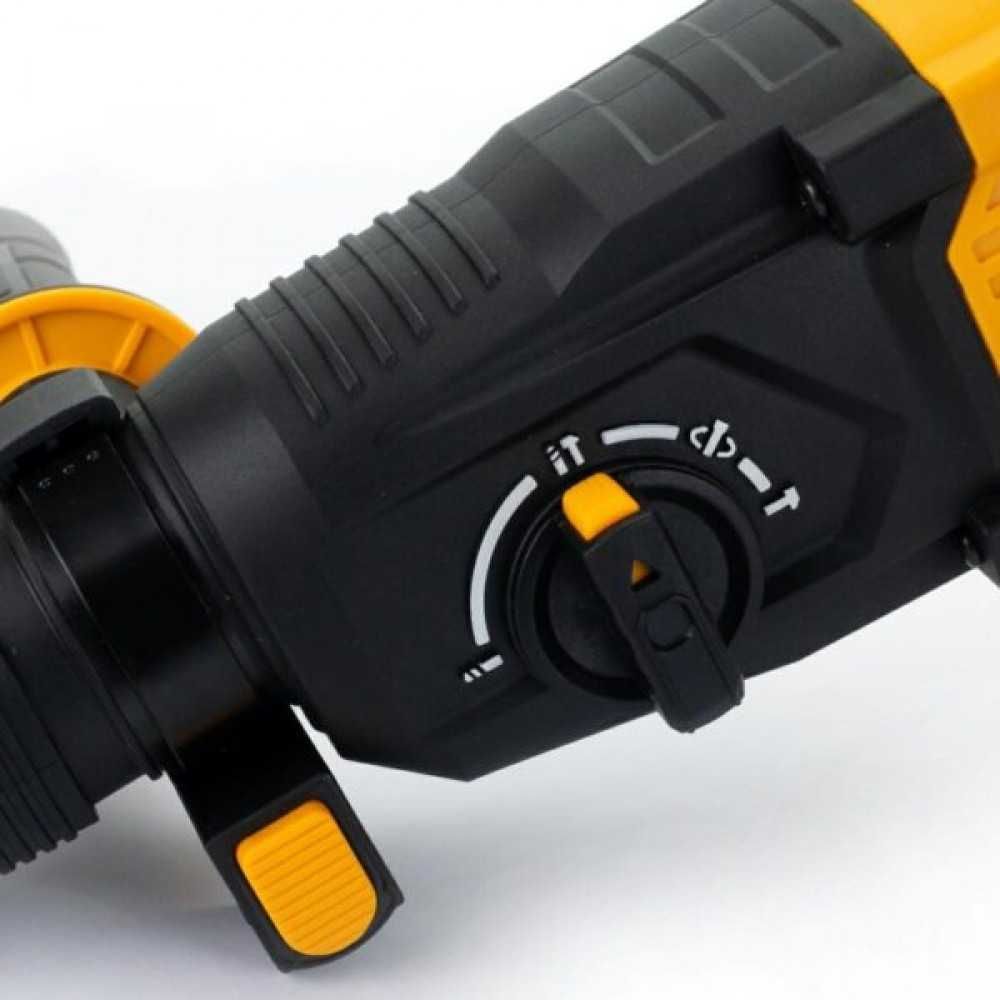 Професионален перфоратор JCB 1050W SDS-PLUS
