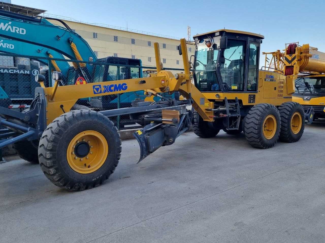 Автогрейдер
Модель - GR180 в наличии