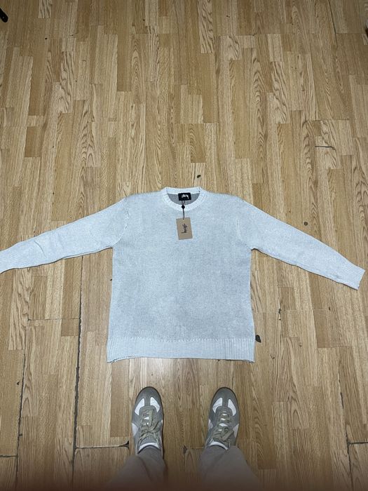 Свитер Stussy.