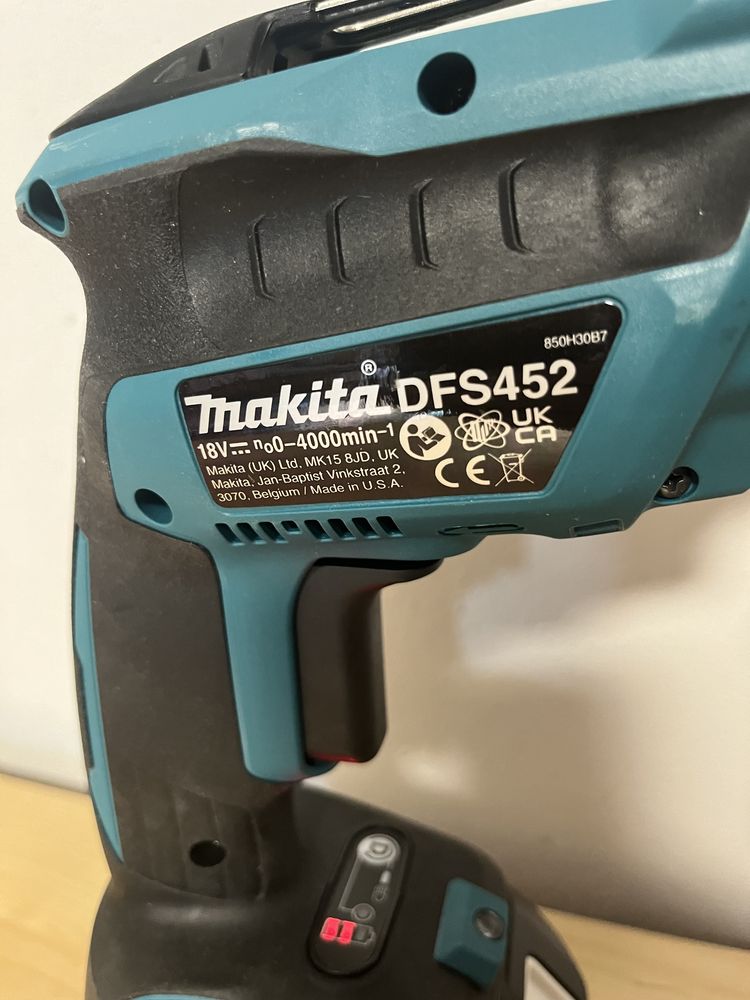 NOU Makita DFS452 masina de insurubat limitator adancime rigips