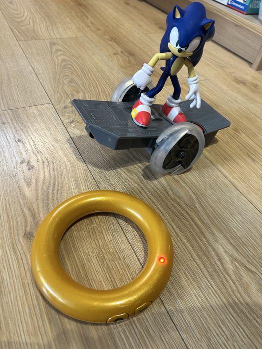 Nintendo Sonic - Figurina Sonic cu skateboard