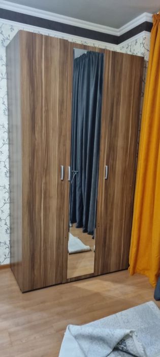 продам шкаф, шифоньер. 230 на 120 на 60