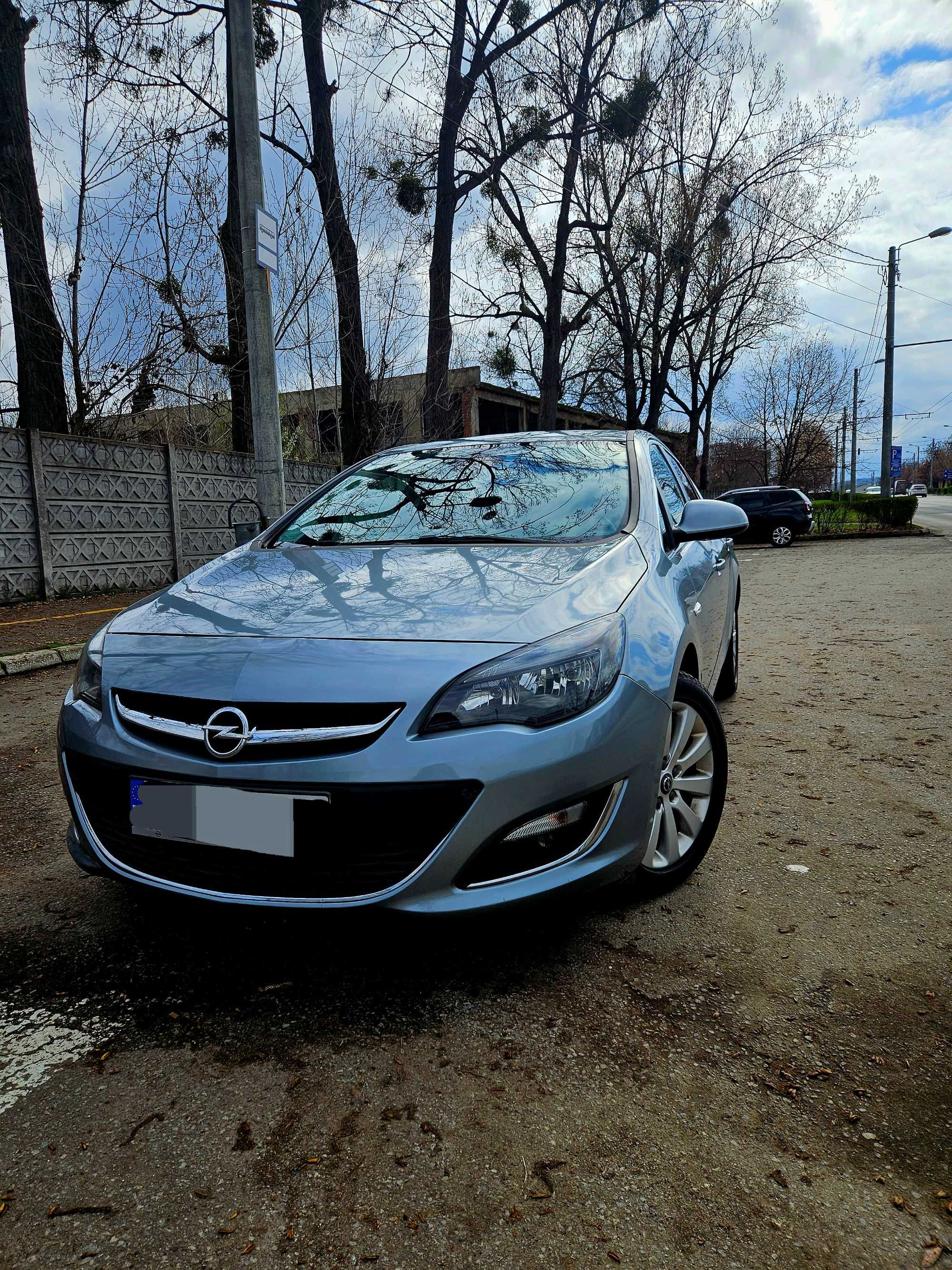 Opel Astra 2015 1.6 tdci