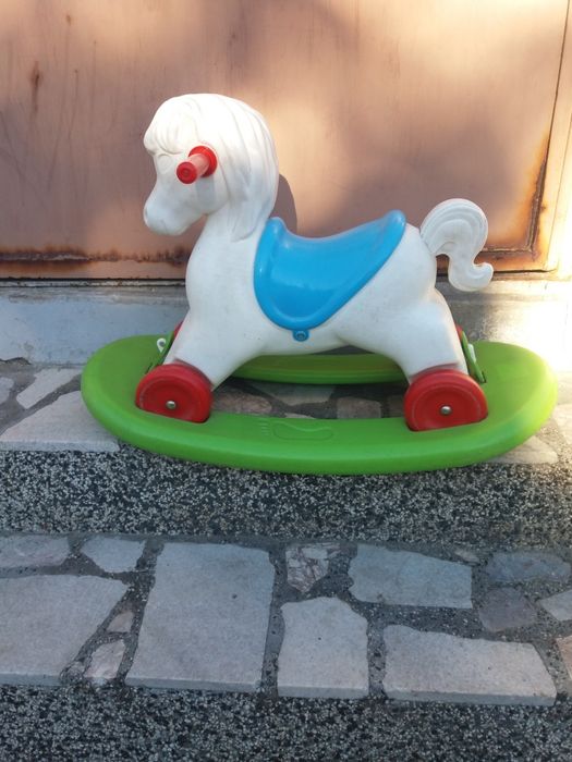 Детско конче люлка