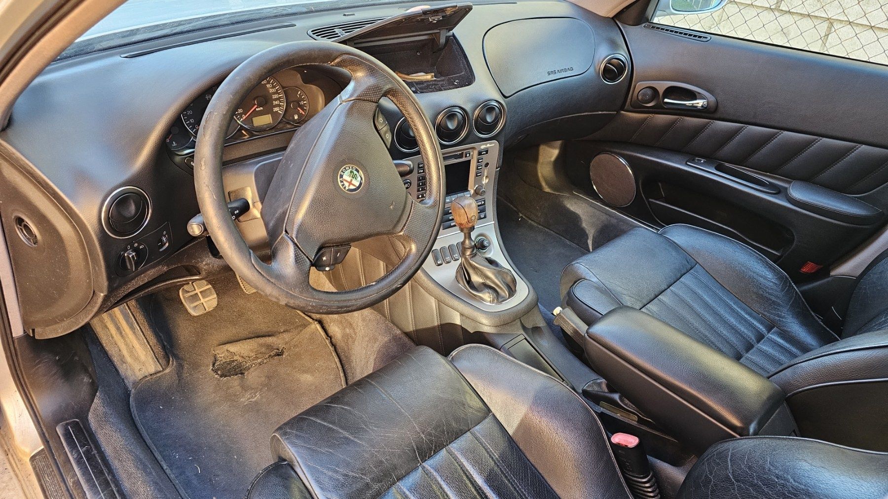 Продавам Alfa romeo 166 2.5 v6 на части