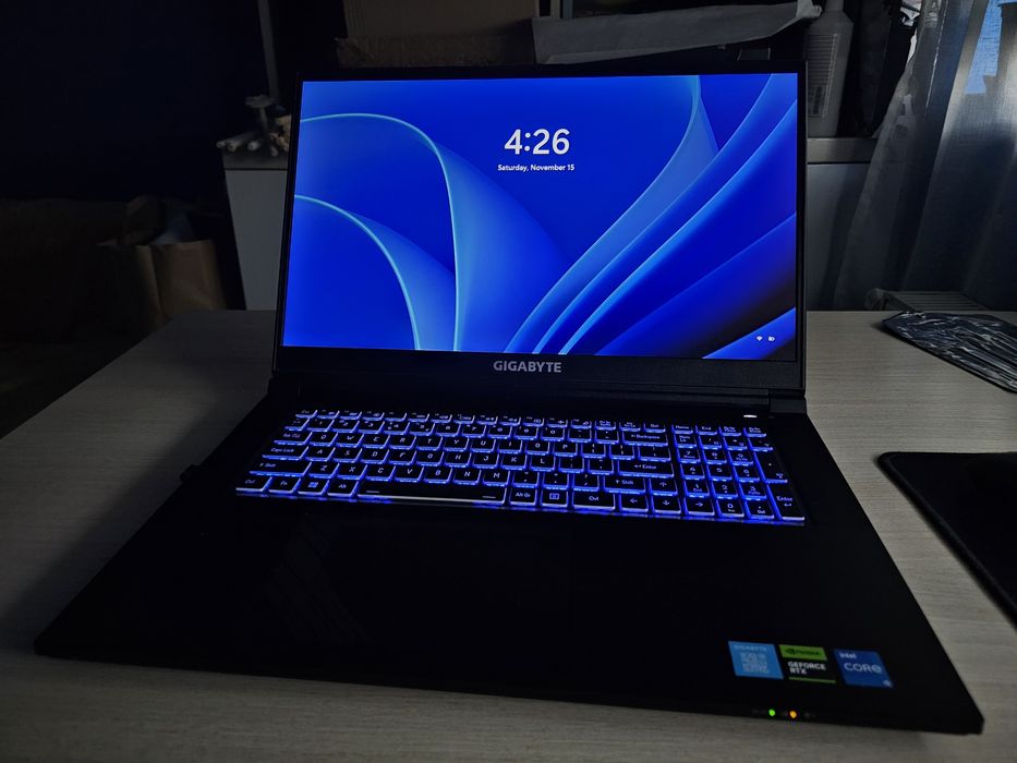 Laptop Gaming Gigabyte G7 RTX 4060