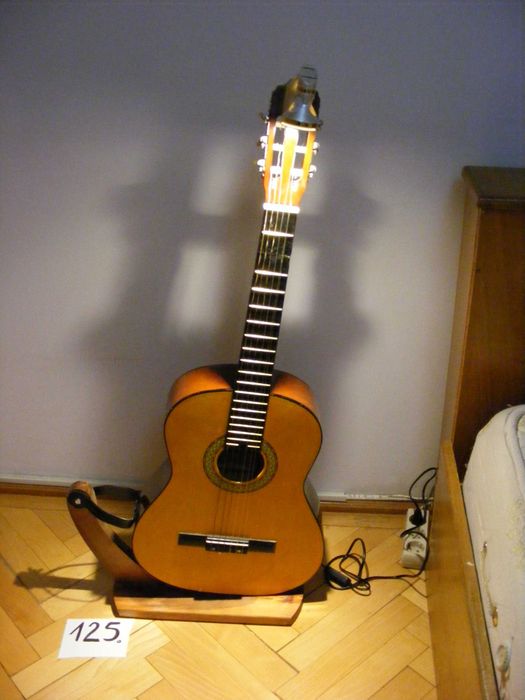 Chitară veioză  (cod 125)