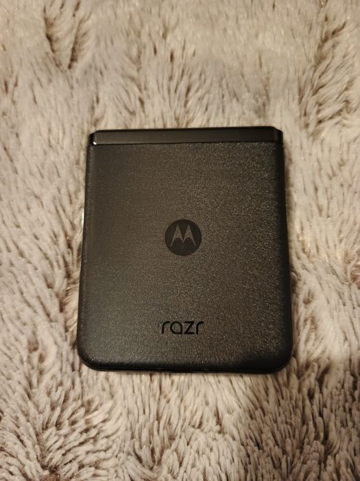 Motorola RAZR 40 ultra