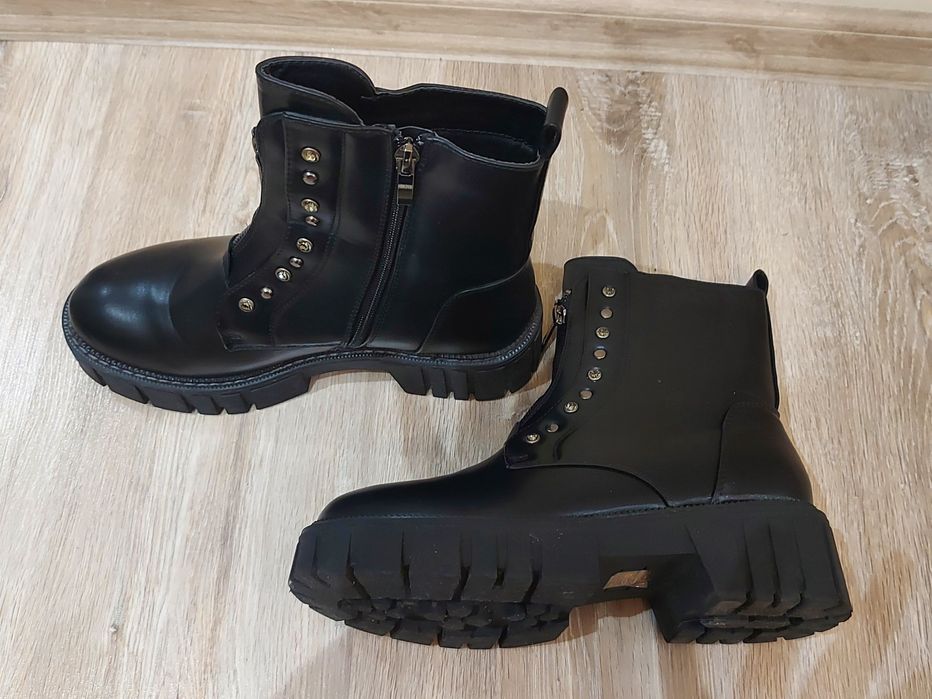 Дамски боти интересни модели