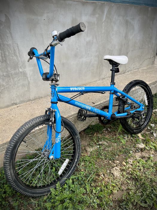 Bicicletă BMX Mongoose