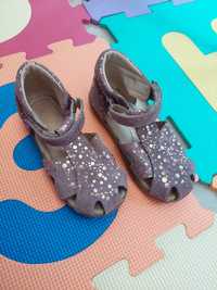 Детски сандали Mrugala