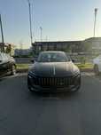 Hongqi E-QM5 2025 rangi qora 500km notariusga tayyor