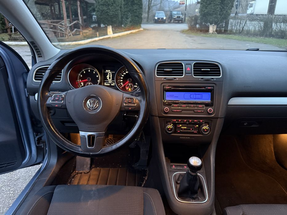 VW Golf 6 1.4Tsi 6+1 vit parcheaza singura distributia schimbata RATE