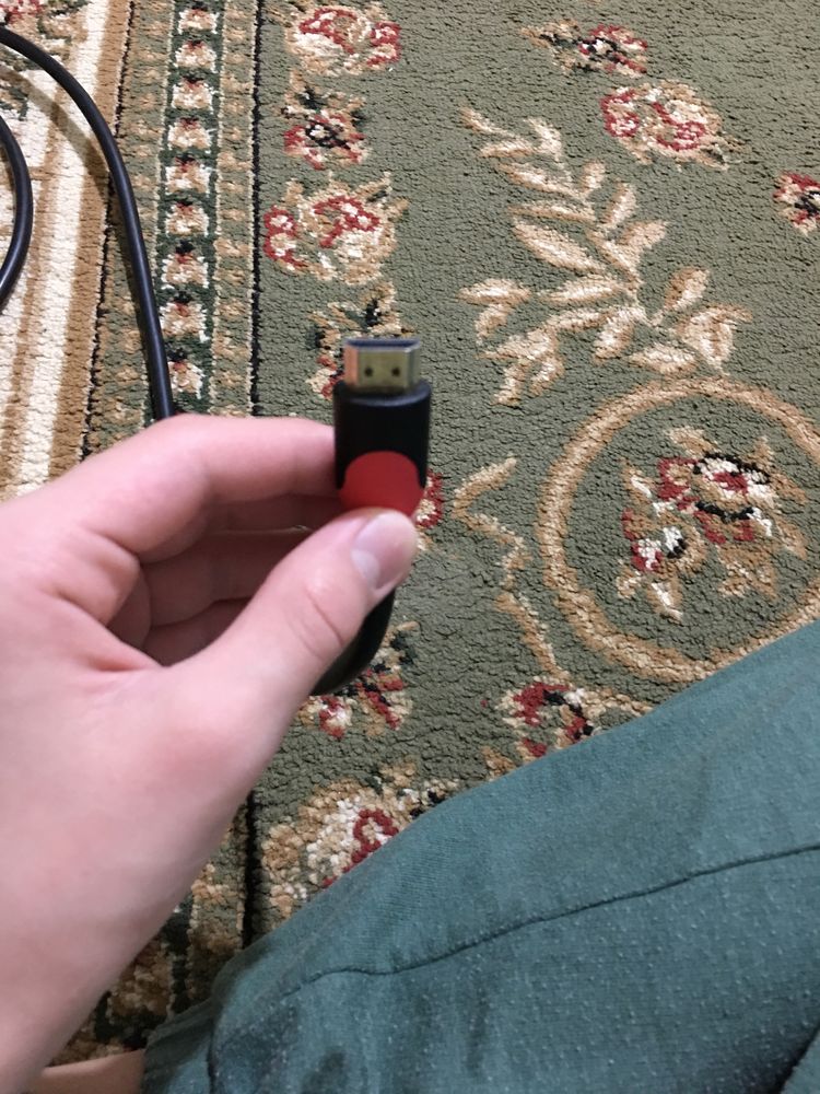 Продам HDMI-Кабель