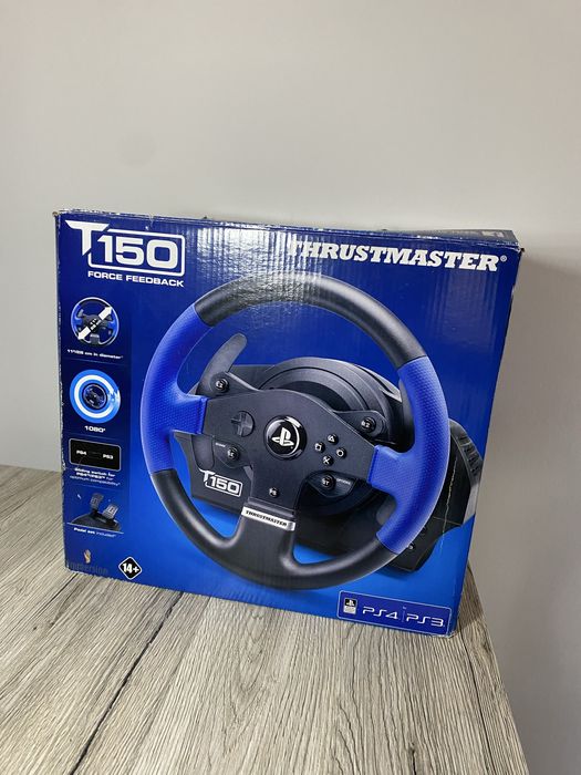 Volan + pedale Thrustmaster T150 – Practic nou, folosit doar 5 ori