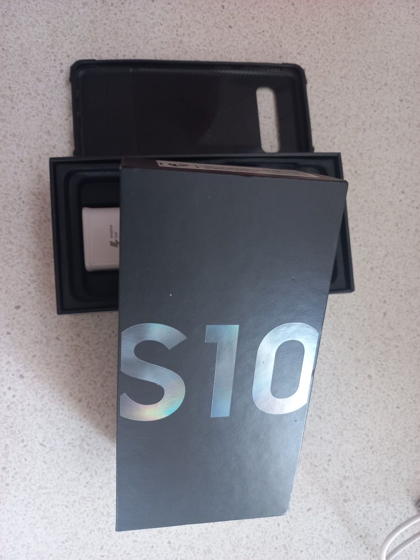 Samsung  Galaxy S10