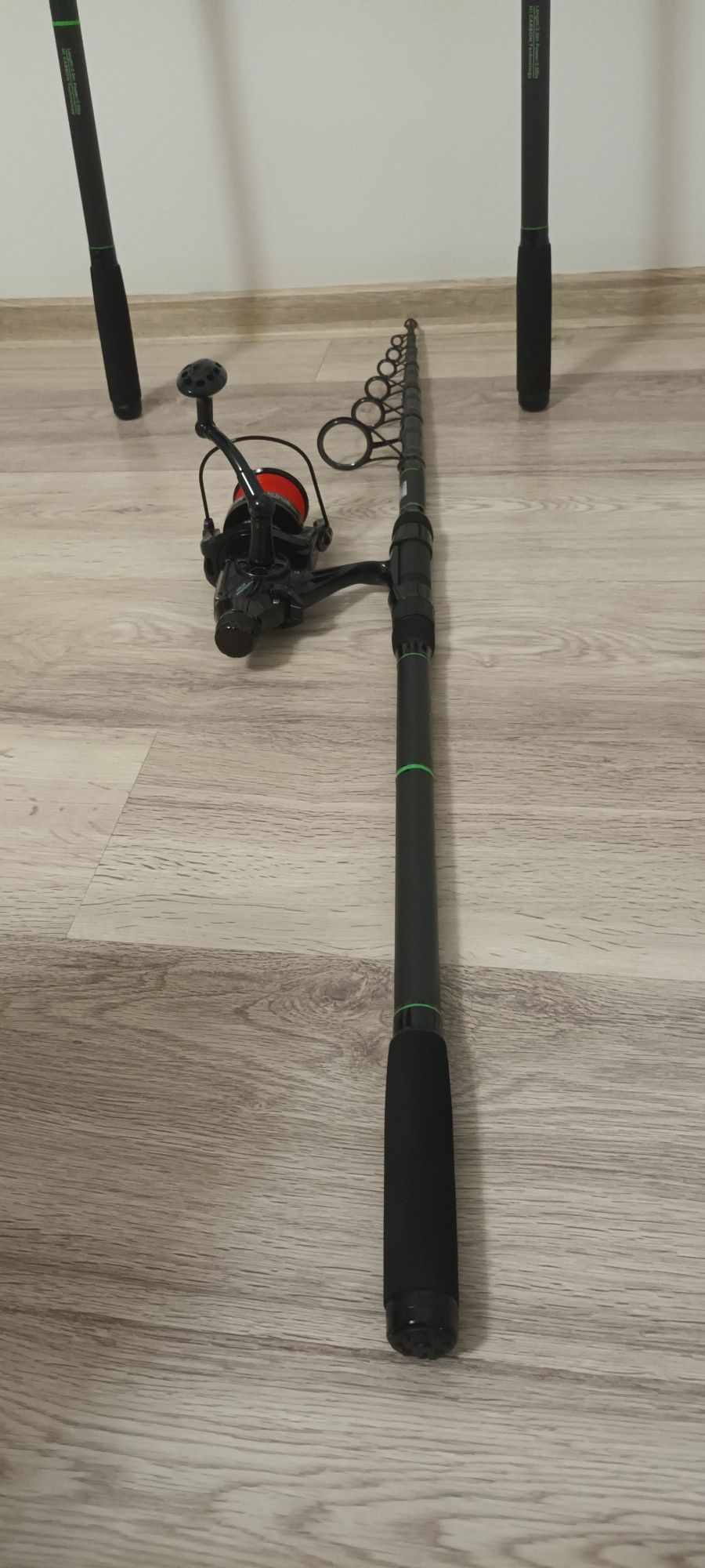 4 Lansete Crap Robinhan Dexter 3.9m 3.75 LBS + 4 Mulinete Aviator DP70