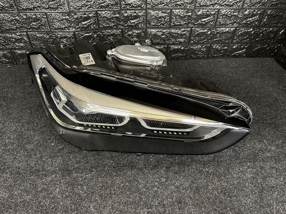 Far Bmw F48 X1 Lci facelift impecabil