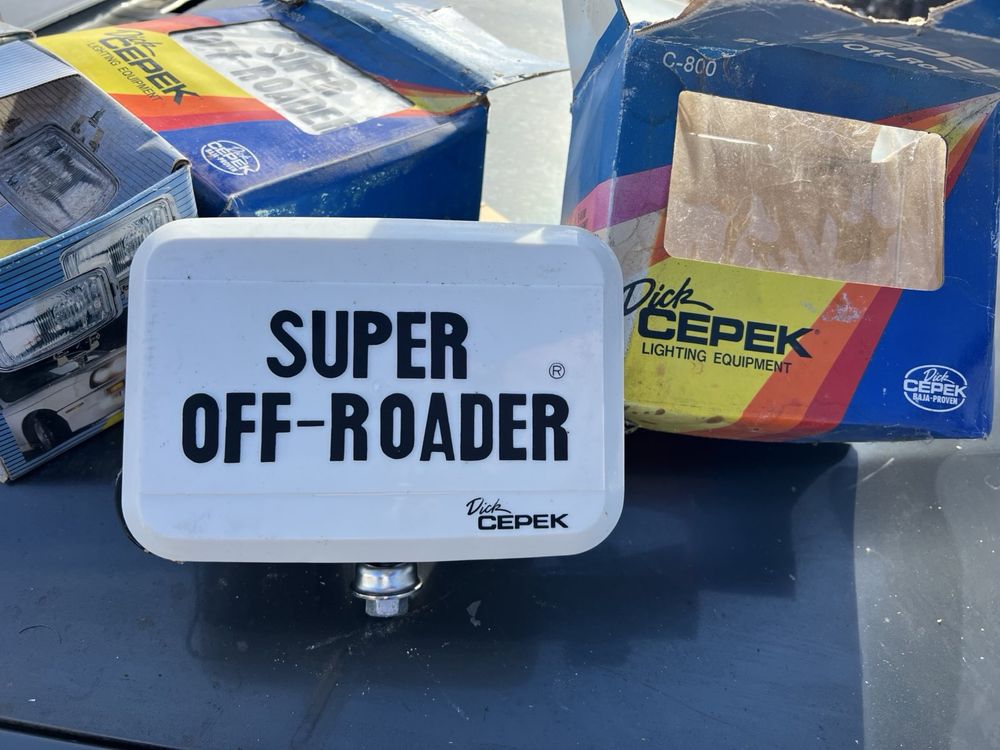 Super Off-Roader- халогенни фарове