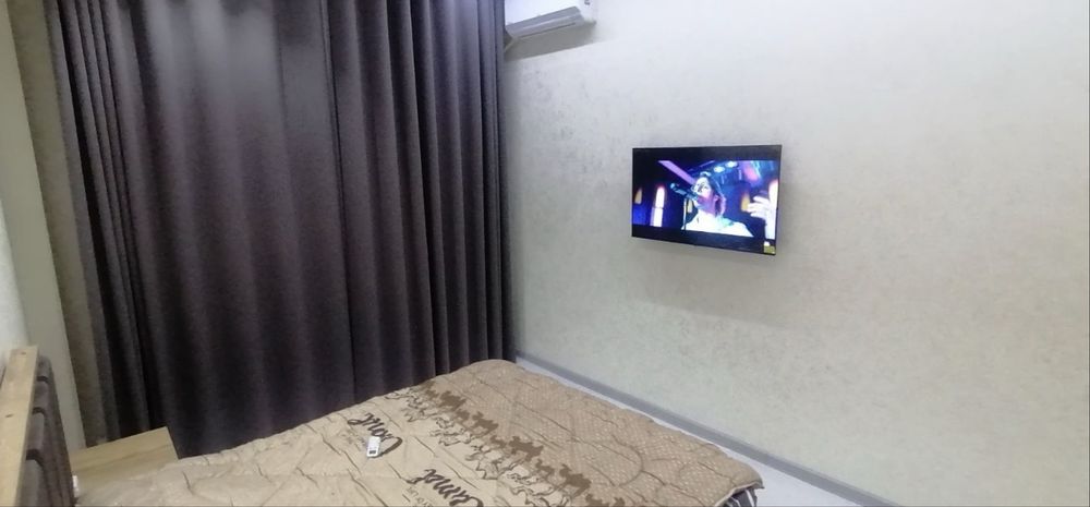 Сдается 2 ком в окружении 40 лет. За Олмос Ресиденс. Метро Олмос