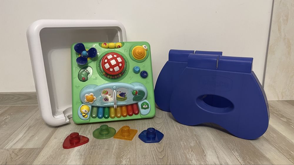 Chicco 3 in 1 Masuta Muzicala 12 luni+