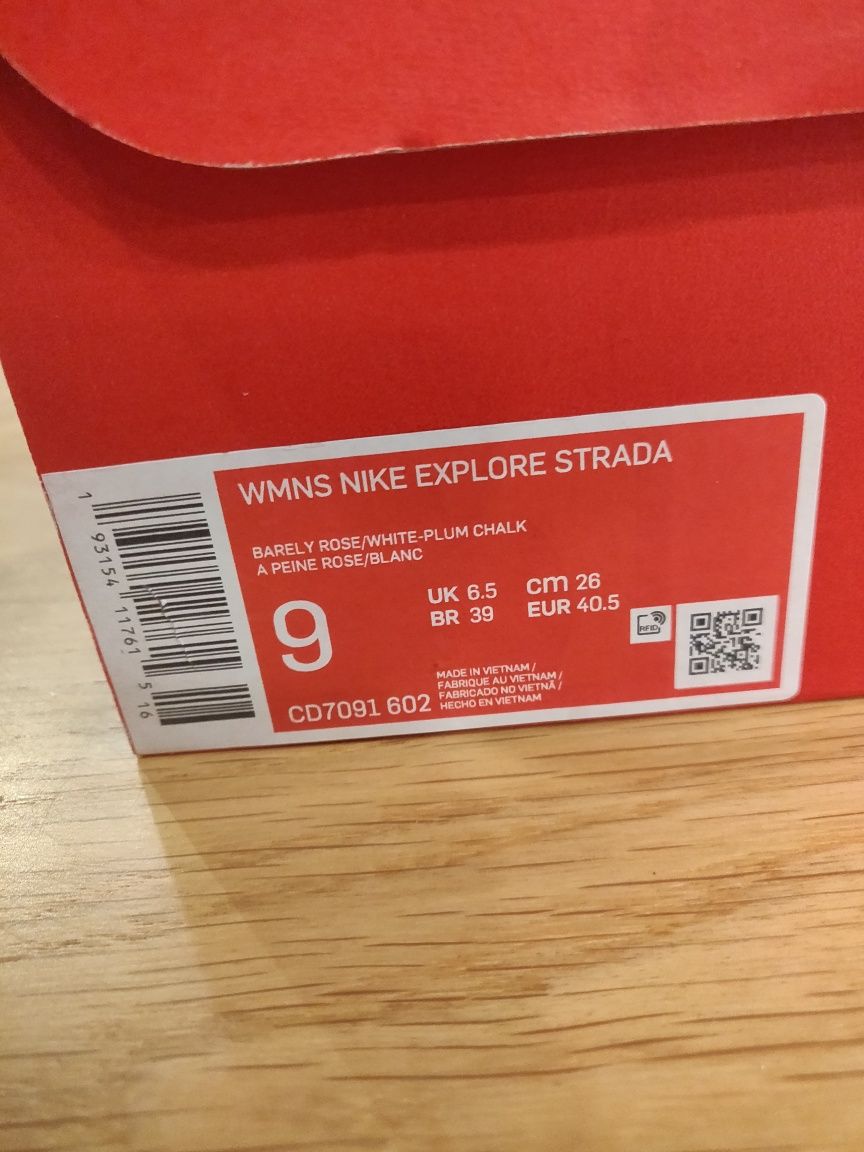 Nike Explore Strada номер 40.5