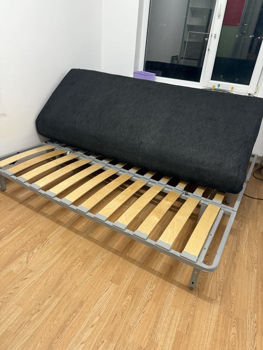 Диван-кровать продается в отшичном состояний