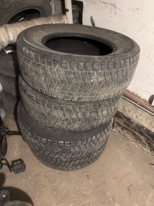 Зимние шины от прадо
