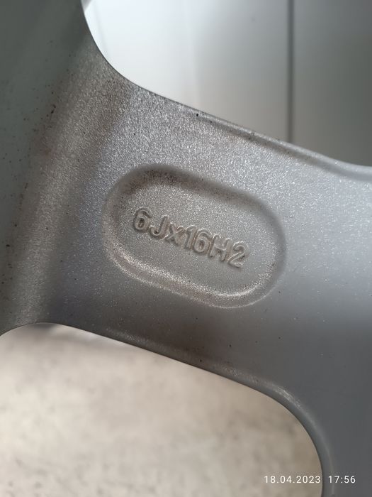 16/5/112-АУДИ А 3-8 V,8 Y нов внос перфектни